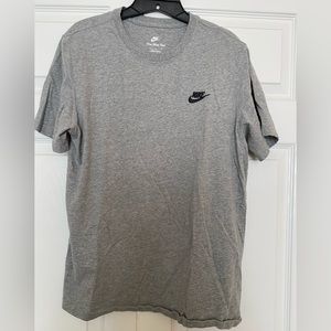 Nike Tee, Sz M